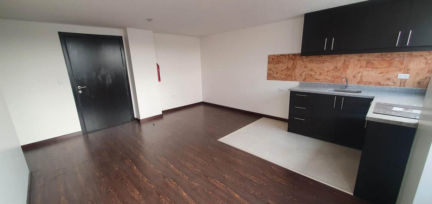 SE VENDE DEPARTAMENTO A ESTRENAR SECTOR SOLCA - CALLE NIELSEN