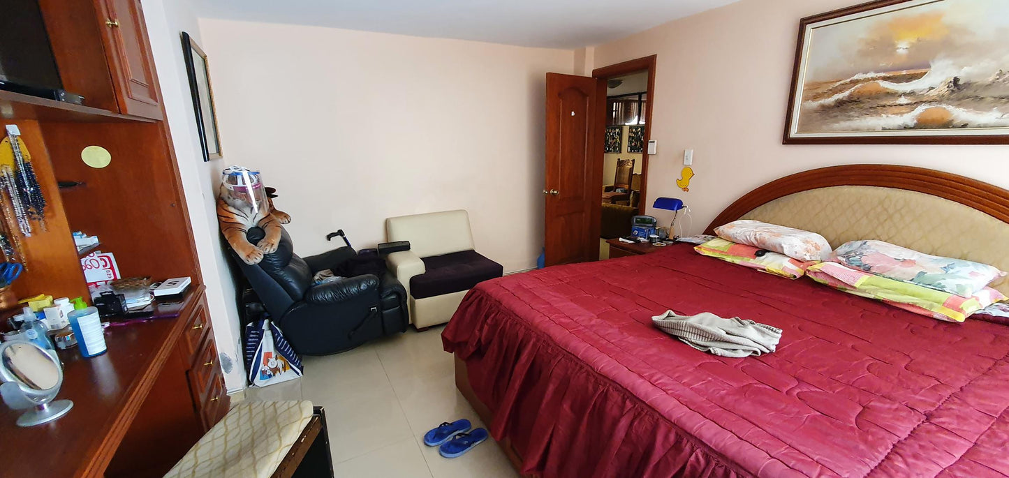 Se Vende Casa o Edificio Sector Colegio Aeronautico