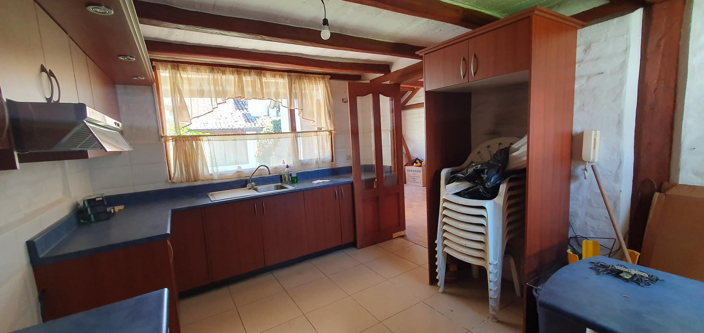 SE VENDE CASA EN LA PARROQUI DE SANGOLQUÍ, CANTÓN RUMIÑAHUI.