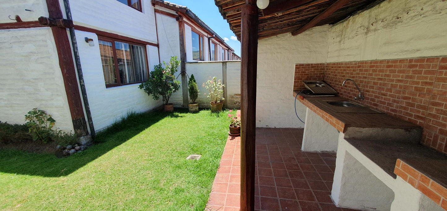 SE VENDE CASA EN LA PARROQUI DE SANGOLQUÍ, CANTÓN RUMIÑAHUI.