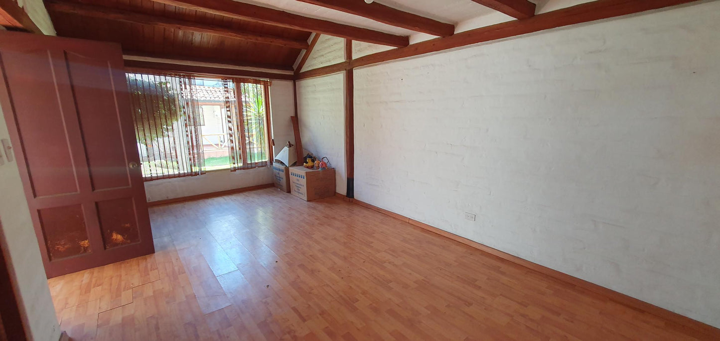 SE VENDE CASA EN LA PARROQUI DE SANGOLQUÍ, CANTÓN RUMIÑAHUI.
