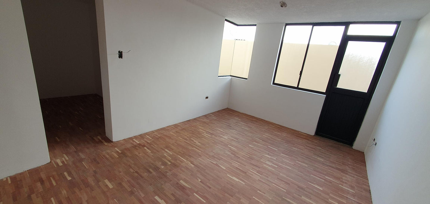 SE VENDE DEPARTAMENTO DUPLEX SECTOR MARCOS JOFRE - UNION NACIONAL