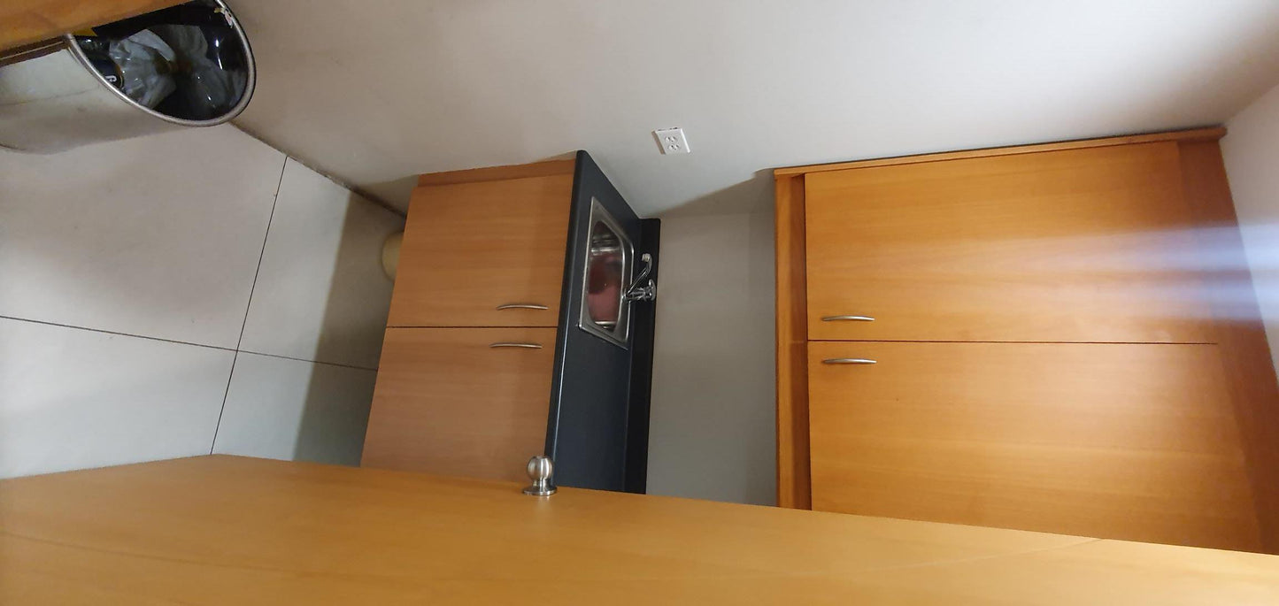 Se Vende Oficina Sector Megamaxi Av. 6 de Diciembre