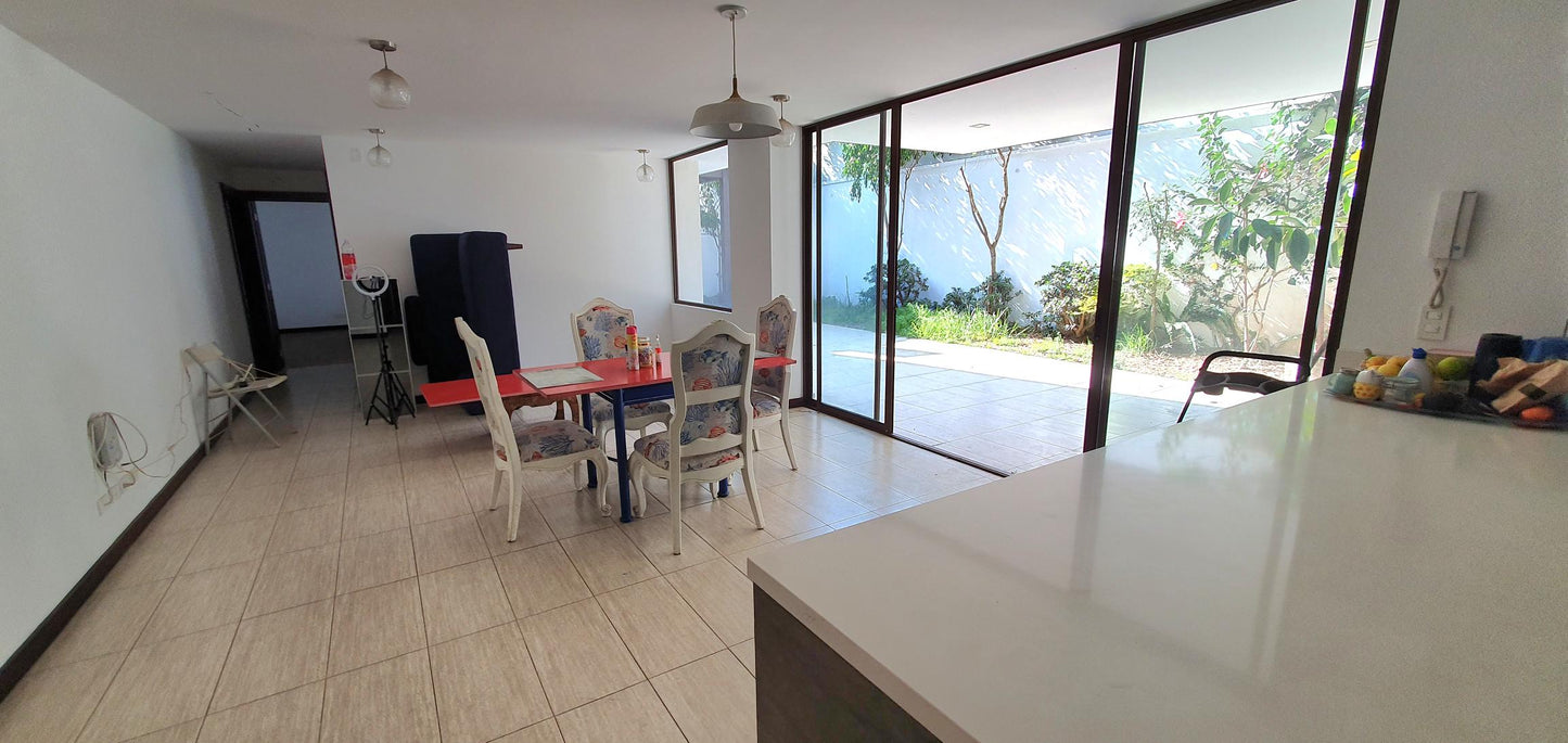 Se Vende Departamento en Cumbaya