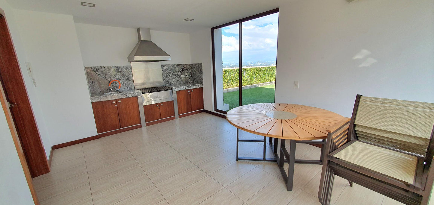 Se Vende Departamento en Cumbaya