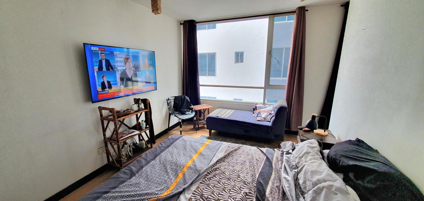 SE VENDE SUITE EN LAS CALLES SANTA MARÍA Y AV. AMAZONAS.