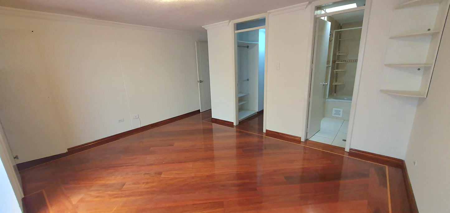 SE VENDE DEPARTAMENTO SECTOR PONCEANO