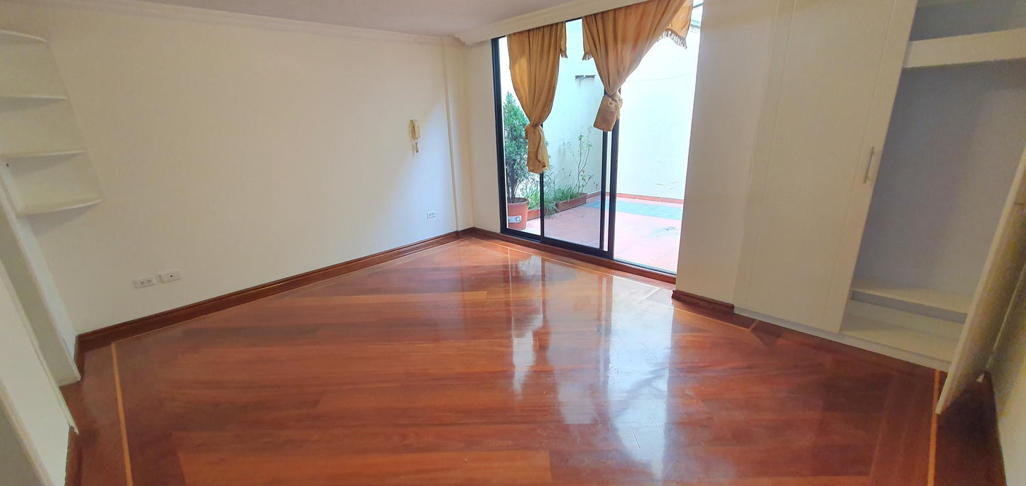 SE VENDE DEPARTAMENTO SECTOR PONCEANO