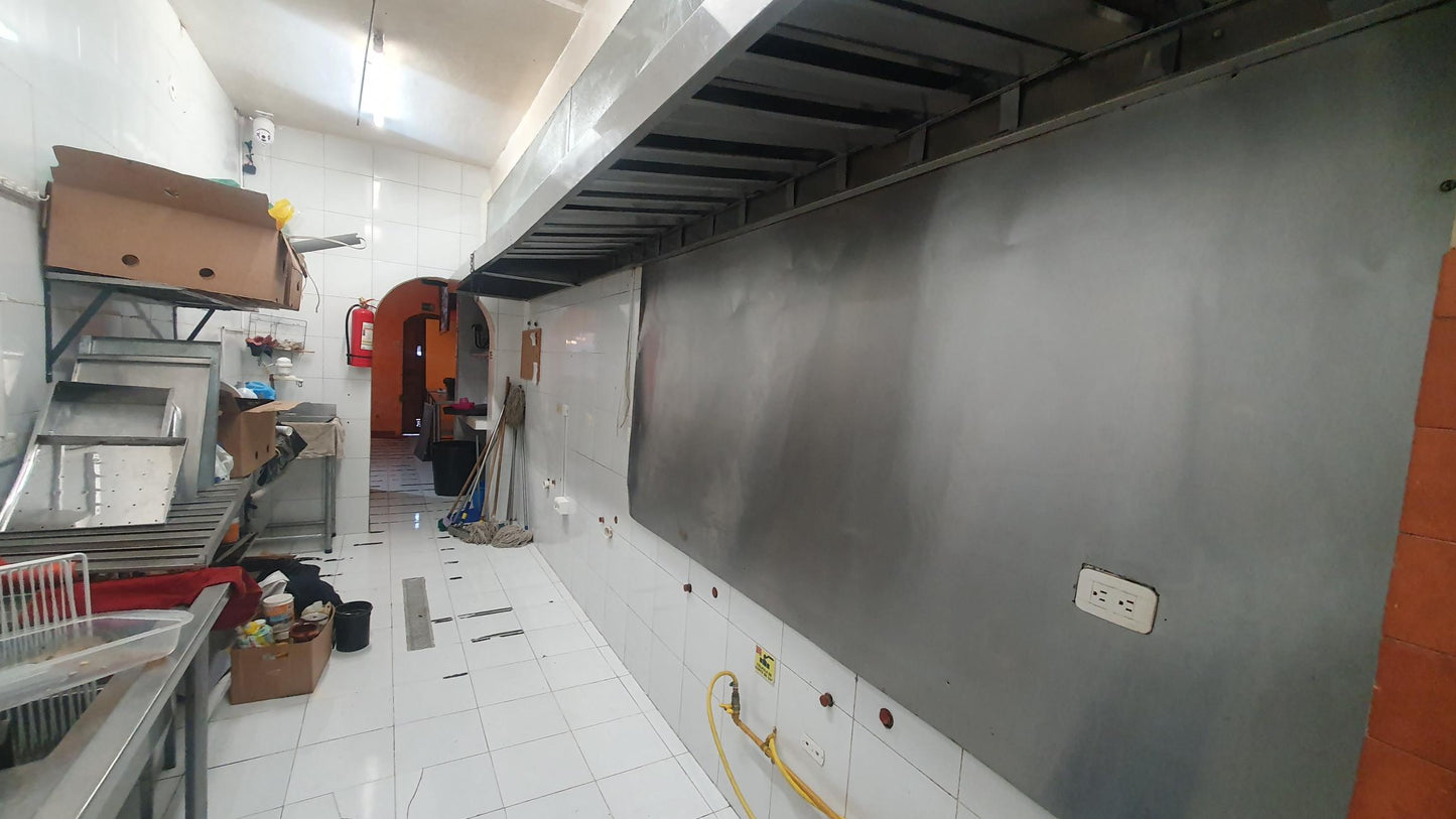 Se Arrienda Local Comercial Sector La Mariscal