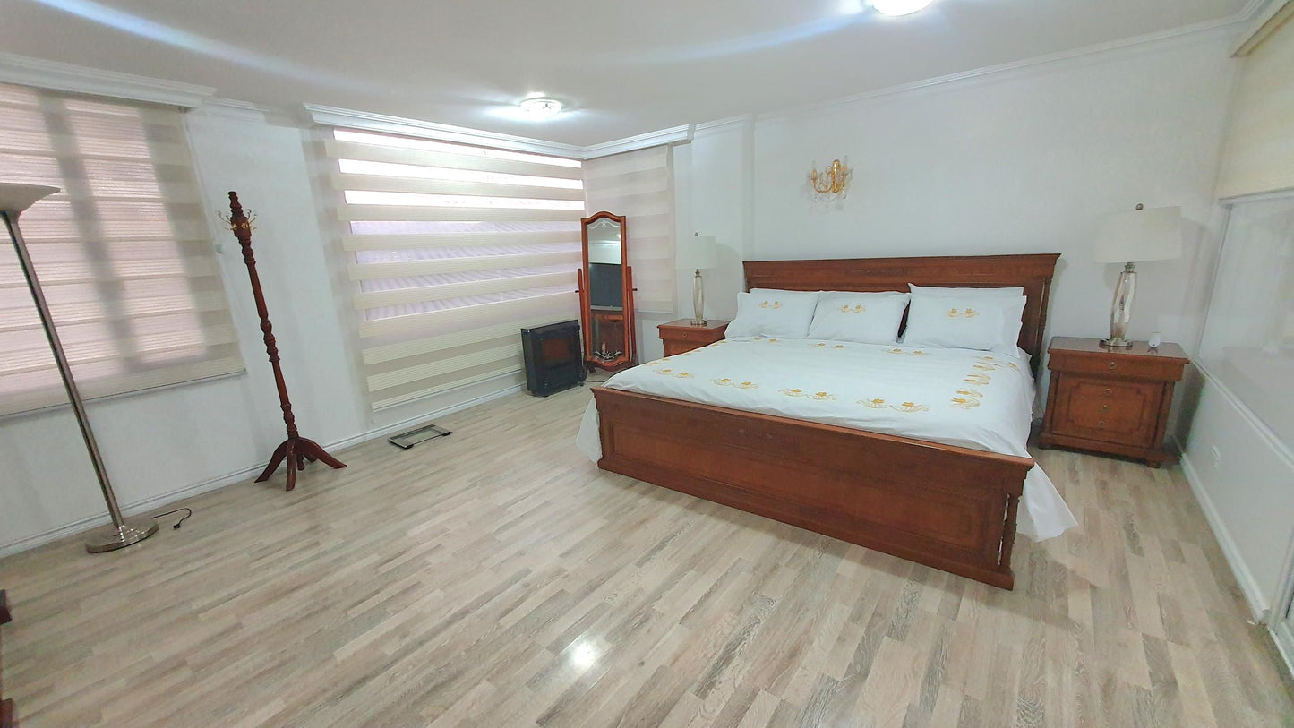 SE VENDE DEPARTAMENTO AMOBLADO SECTOR PONCEANO