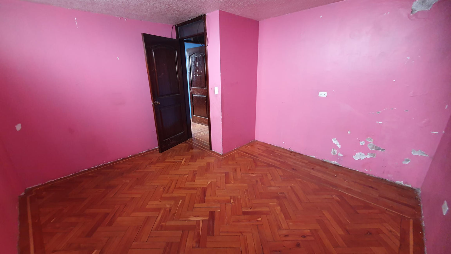 SE VENDE CASA CON TERRENO SECTOR SANTA ISABEL