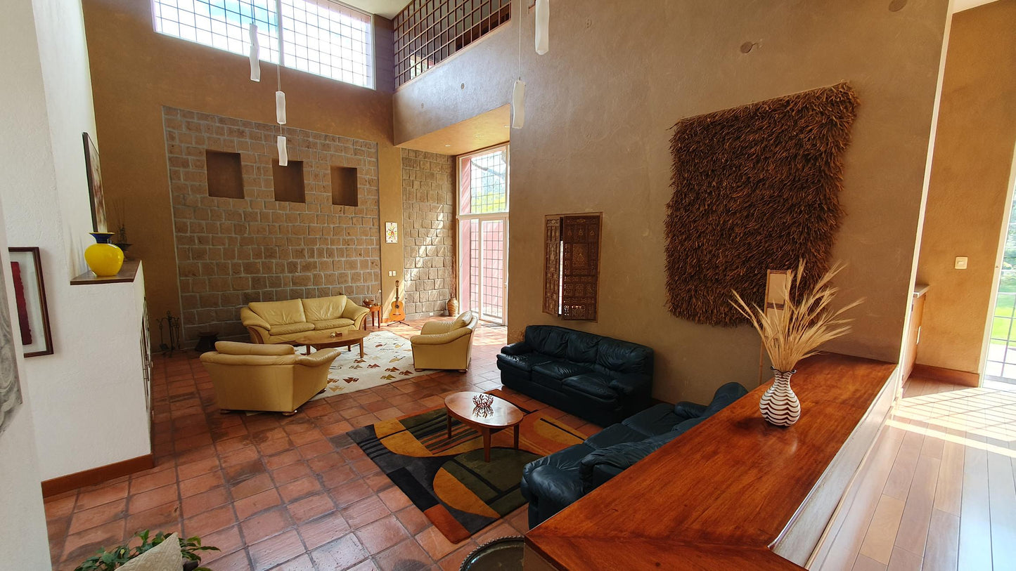 SE VENDE CASA EN TUMBACO DENTRO DEL CONJUNTO PACHOSALAS