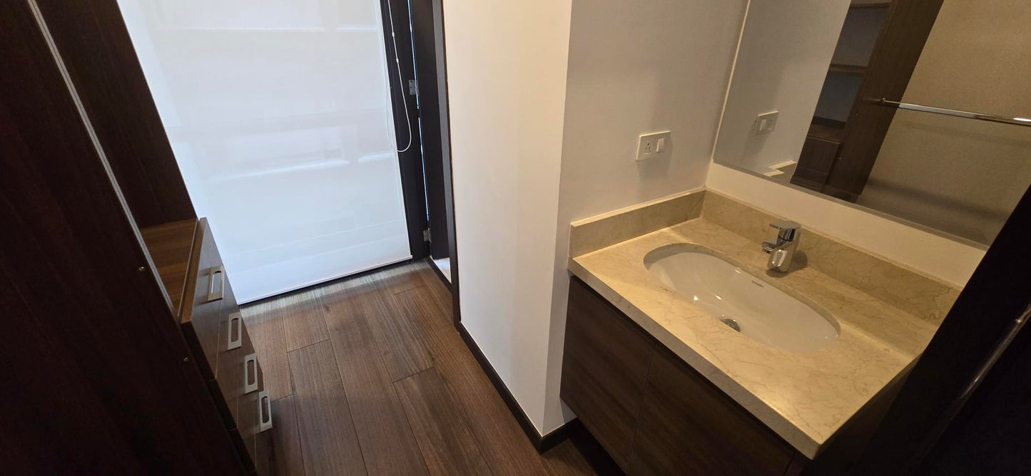 SE ARRIENDA DEPARTAMENTO SECTOR BOSMEDIANO Y AV. 6 DE DICIEMBRE.