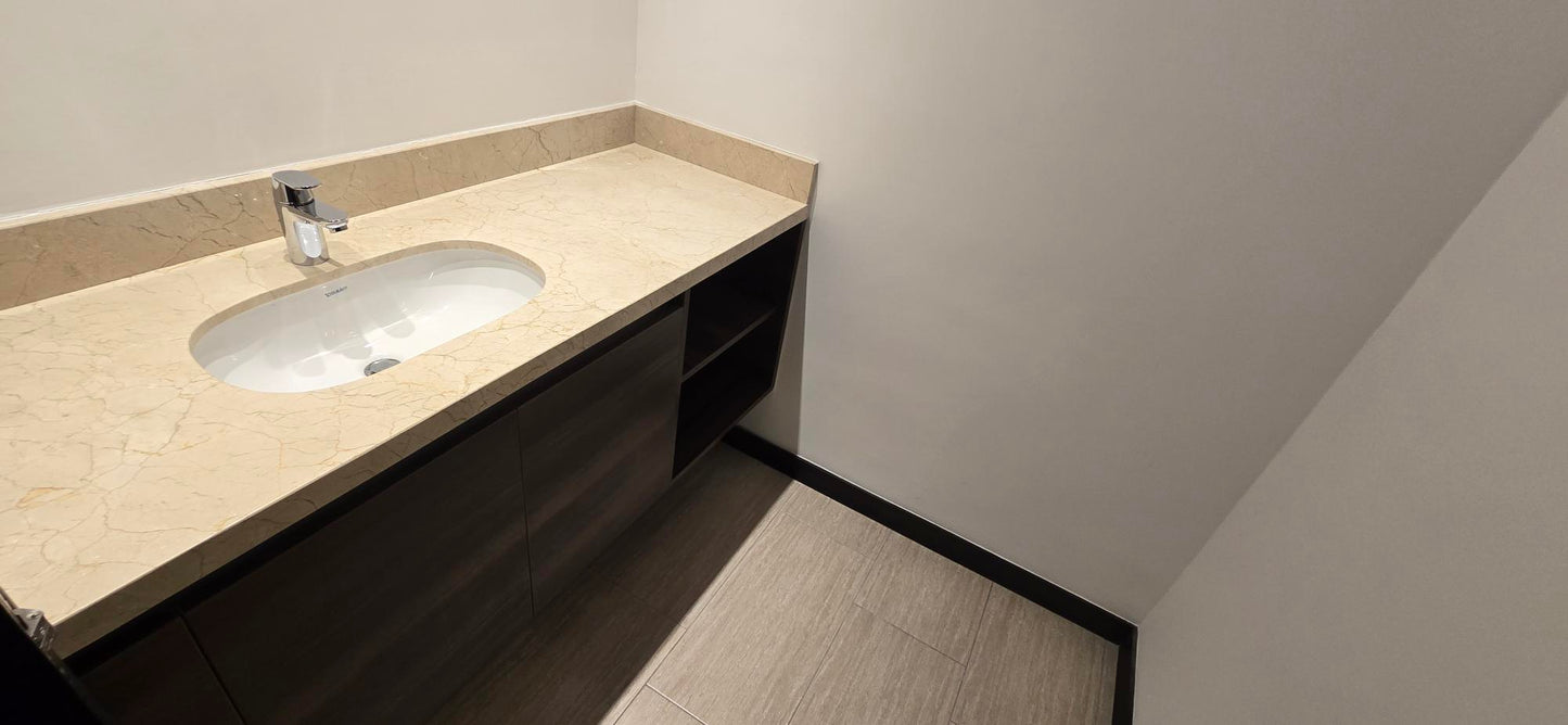SE VENDE DEPARTAMENTO SECTOR BOSMEDIANO Y AV. 6 DE DICIEMBRE.
