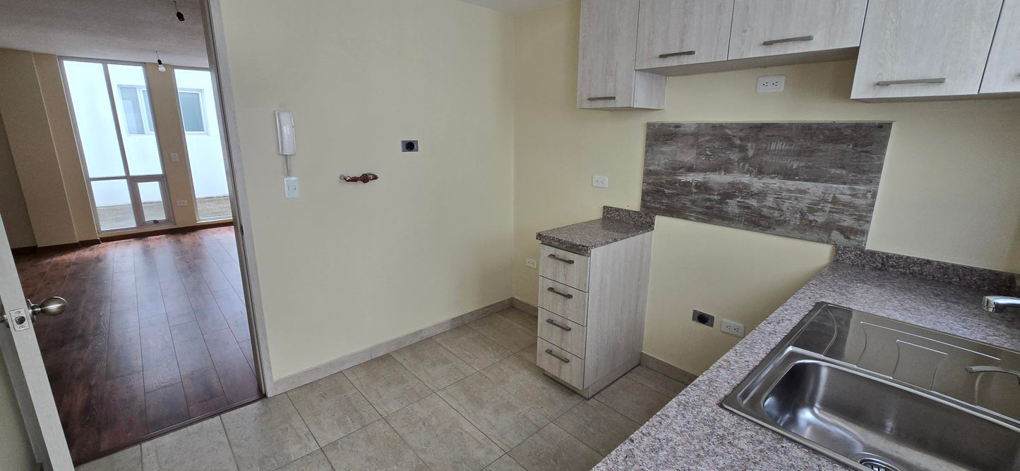 SE VENDE DEPARTAMENTO SECTOR MASTODONTES - CARCELEN.