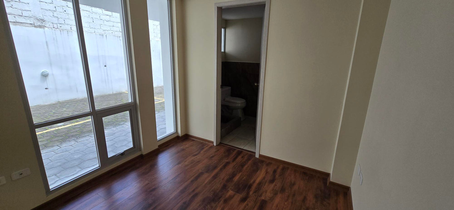 SE VENDE DEPARTAMENTO SECTOR MASTODONTES - CARCELEN.