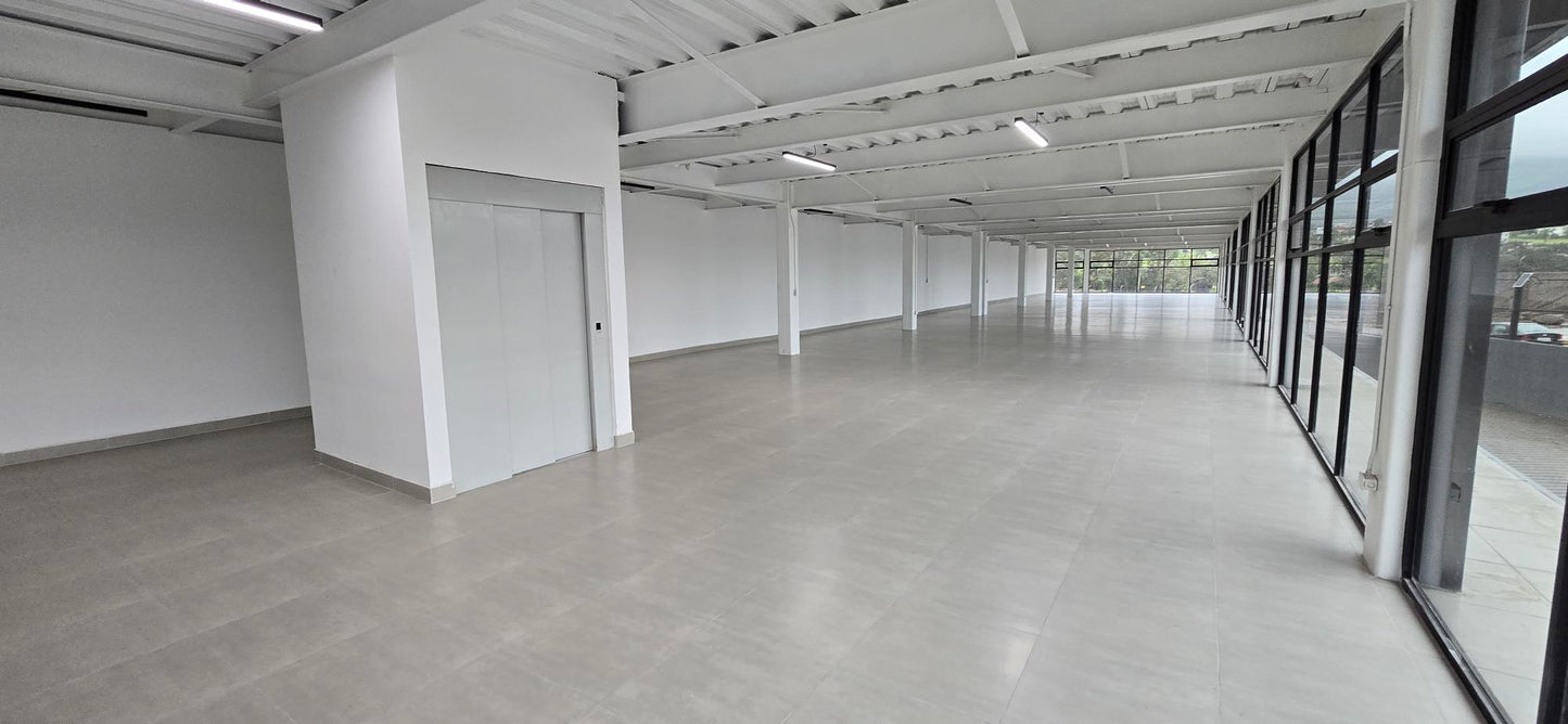 SE ARRIENDA OFICINAS SECTOR TABABELA