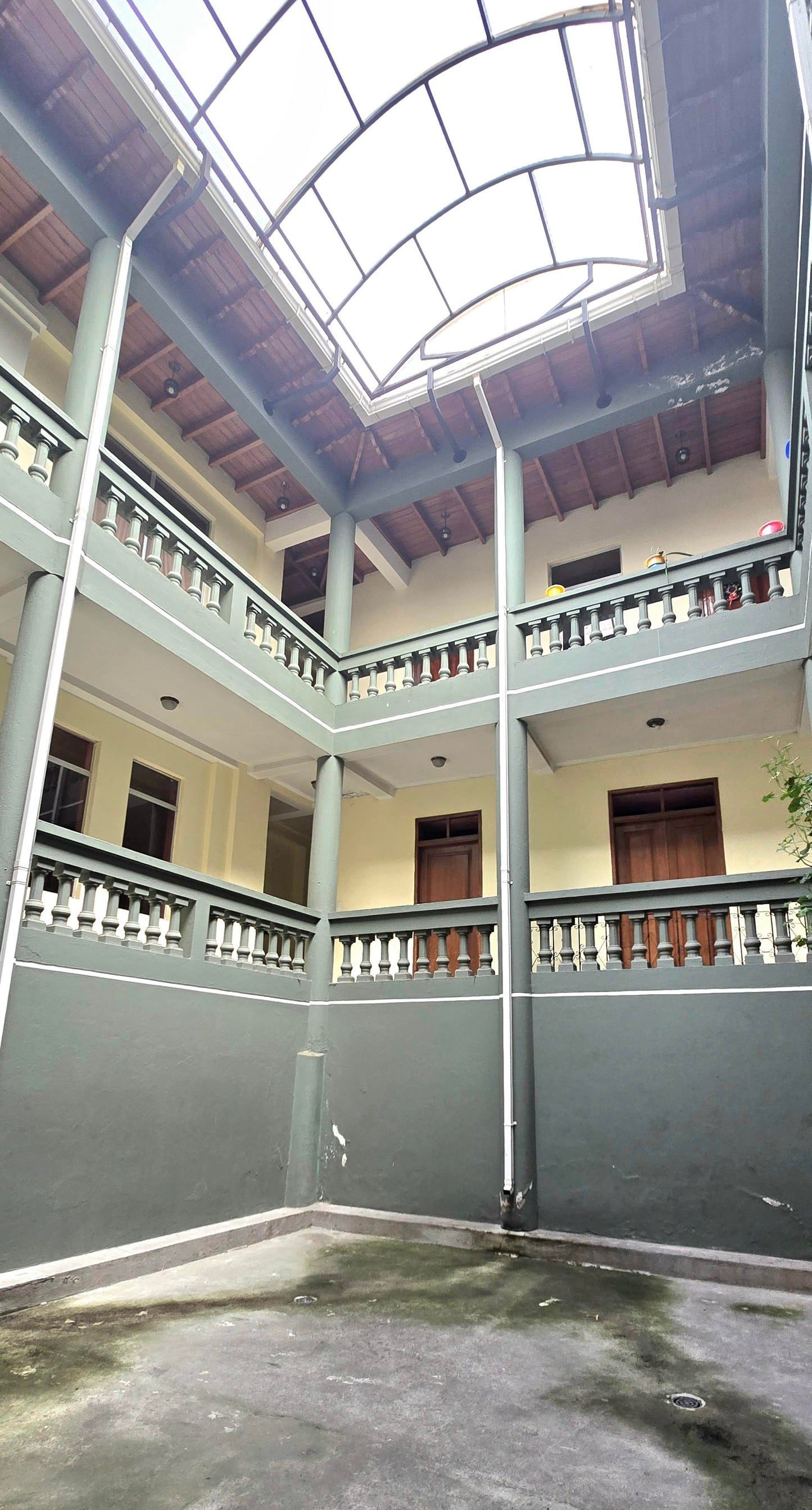 SE VENDE CASA SECTOR CENTRO HISTORICO DE QUITO