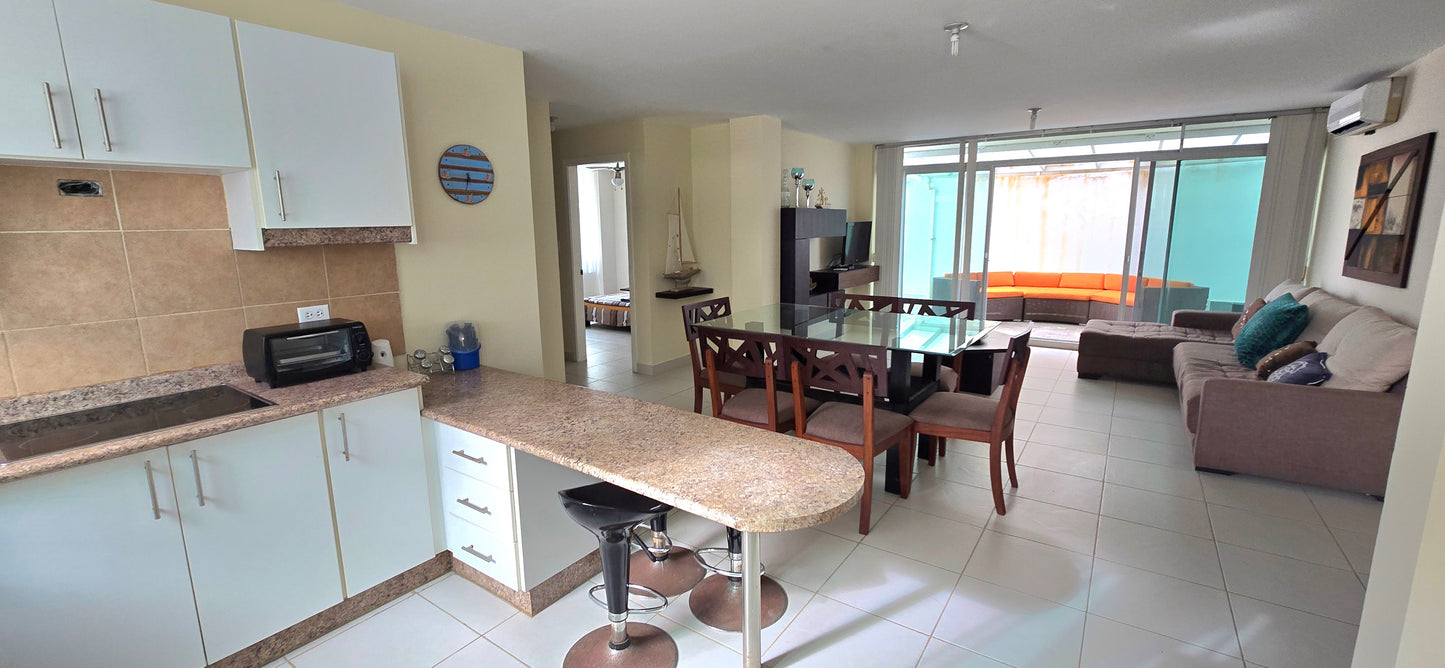 SE VENDE DEPARTAMENTO EN TONSUPA PROVINCIA DE ESMERALDAS.