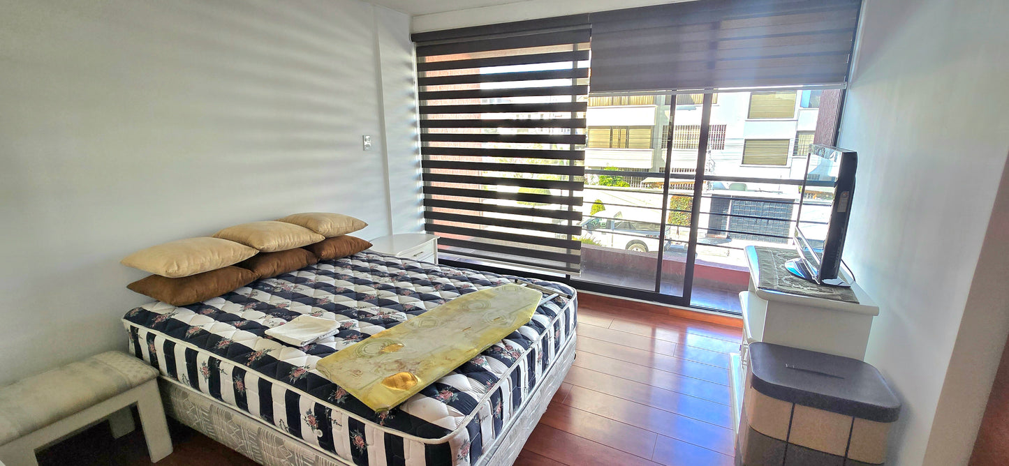 SE VENDE DEPARTAMENTO SECTOR MONTESERRIN