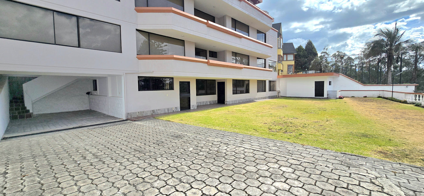 SE ARRIENDA DEPARTAMENTO SECTOR MONTESERRIN - DENTRO DE LA URBANIZACION CAMPO ALEGRE.
