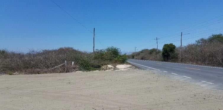 SE VENDE TERRENO EN MANTA PROVINCIA DE MANABI.