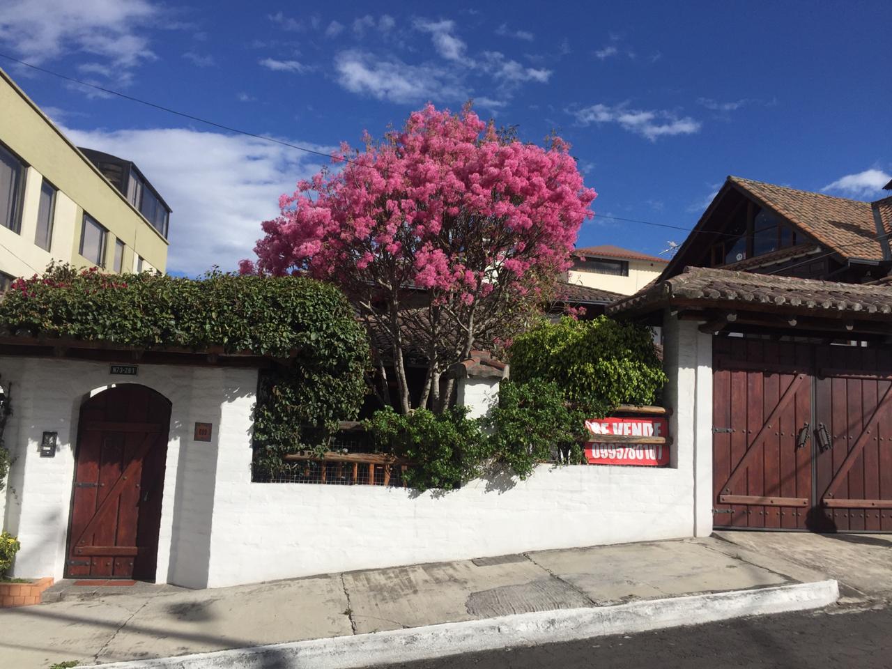 Se Vende Casa en La Urbanización El Condado