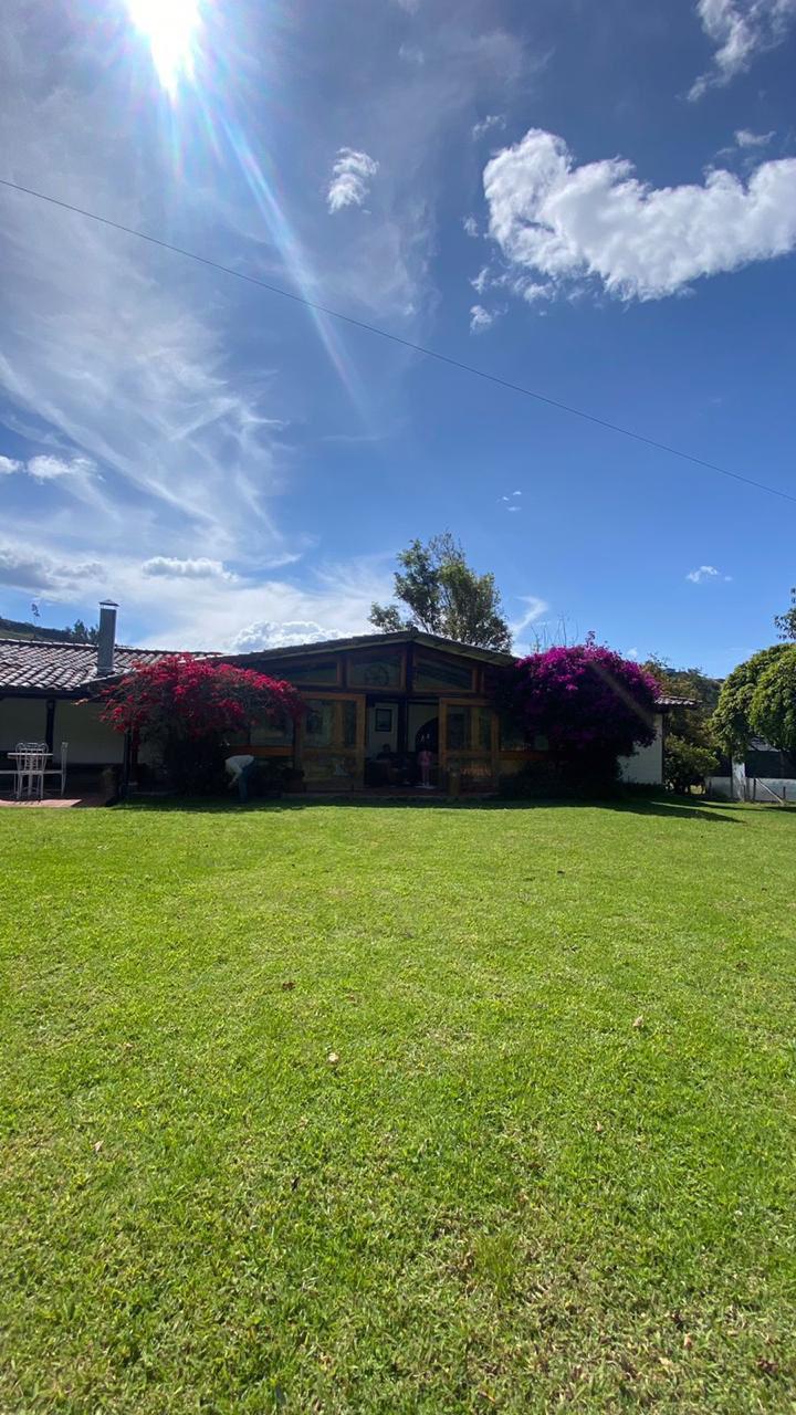 SE VENDE QUINTA EN OTAVALO