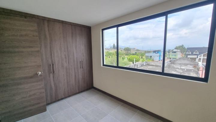 SE VENDE DEPARTAMENTO EN CONOCOTO
