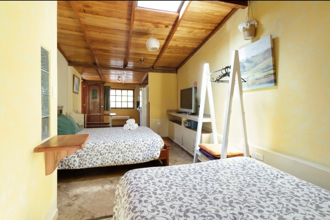 SE VENDE O SE ARRIENDA HOTEL SECTOR LA MARISCAL