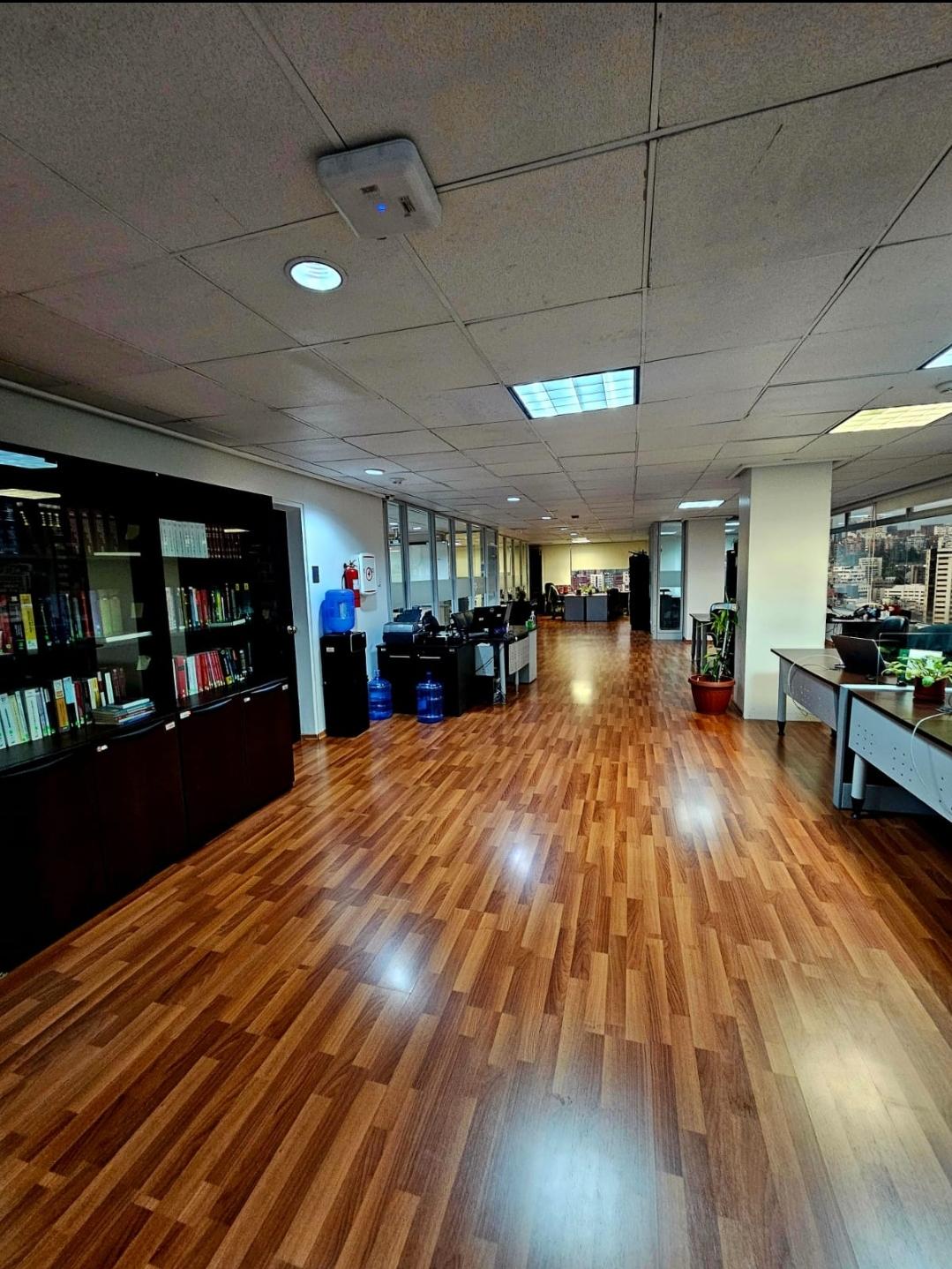 SE VENDE EDIFICIO SECTOR MALL EL JARDIN - AV. AMAZONAS