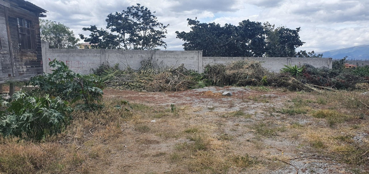 Se Vende Terreno en El Sector de Nayon