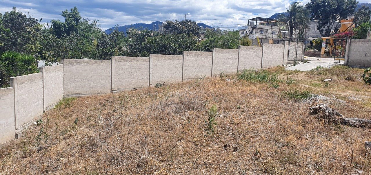 Se Vende Terreno en El Sector de Nayon
