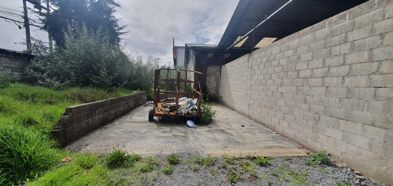 Se Vende Galpon o Terreno - Sector Kennedy