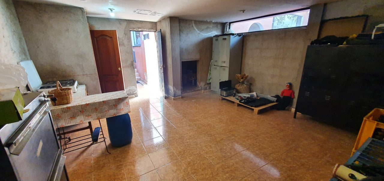 Se Vende Casa o Edificio Sector Colegio Aeronautico