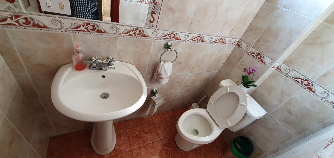 Se Vende Casa o Edificio Sector Colegio Aeronautico