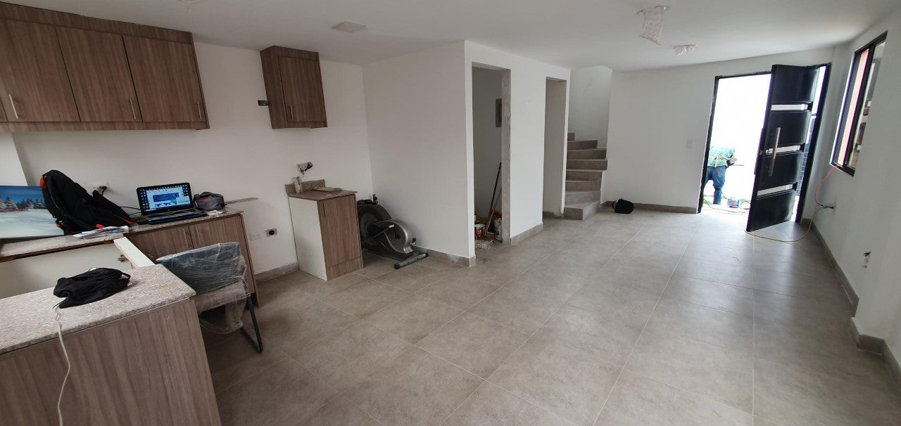 SE VENDE CASA DENTRO DE CONJUNTO SECTOR CARCELÉN