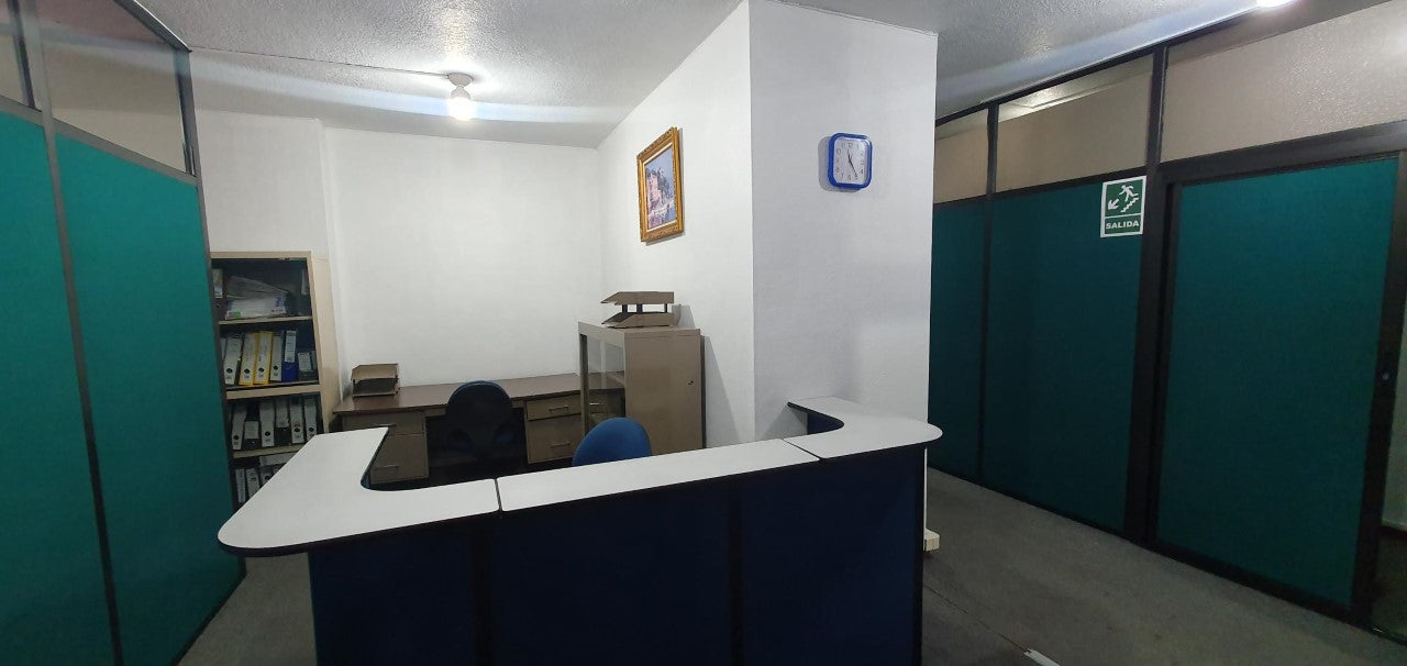 SE ARRIENDA LOCAL COMERCIAL SECTOR AV. 6 DE DICIEMBRE Y PORTETE