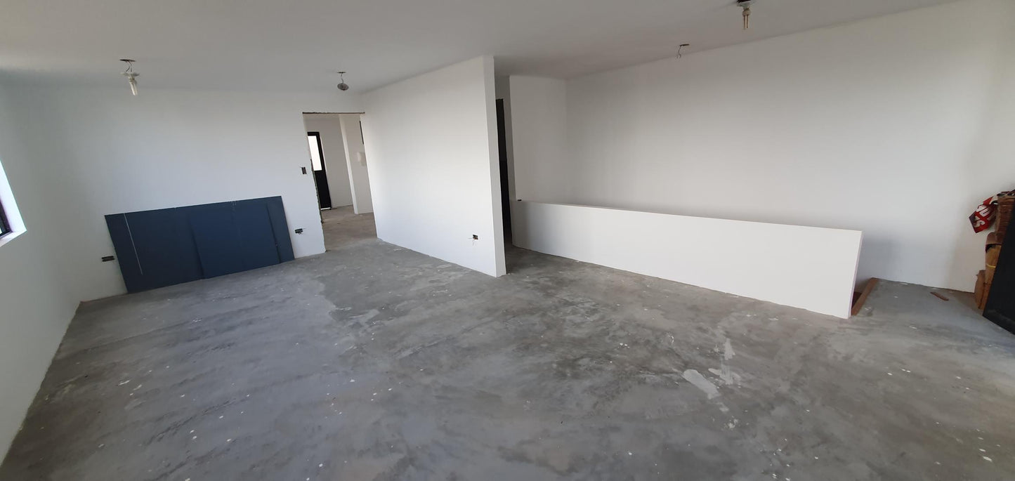 SE VENDE DEPARTAMENTO DUPLEX SECTOR MARCOS JOFRE - UNION NACIONAL