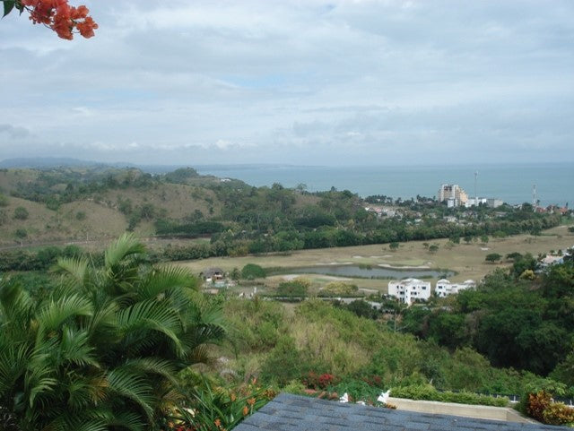 Se Vende Departamento Amoblado Sector Casa Blanca