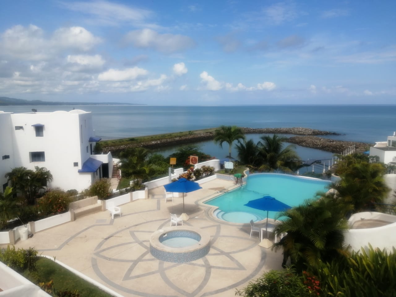 Se Vende Departamento Sector Casa Blanca - SAME - ESMERALDAS