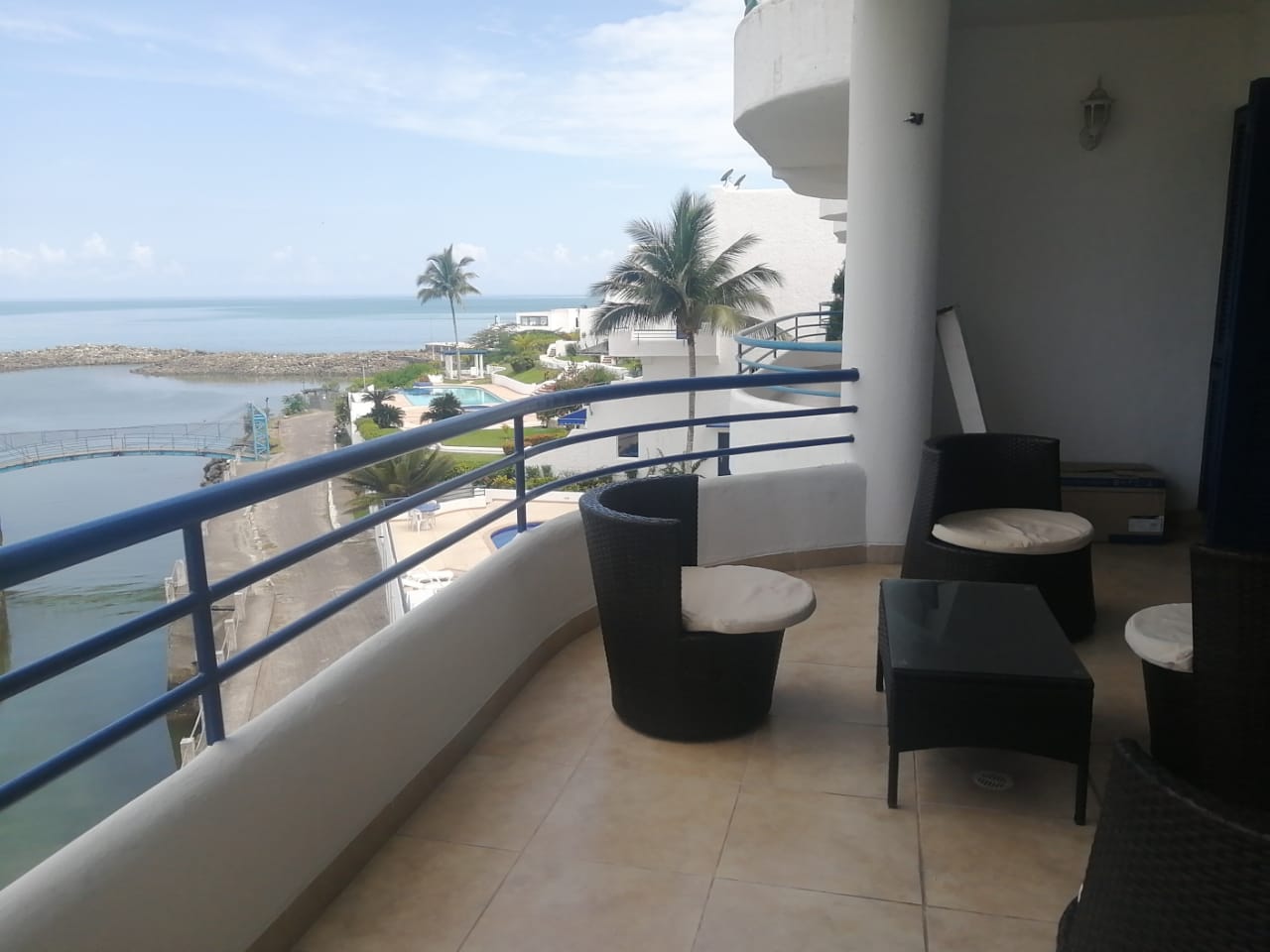 Se Vende Departamento Sector Casa Blanca - SAME - ESMERALDAS