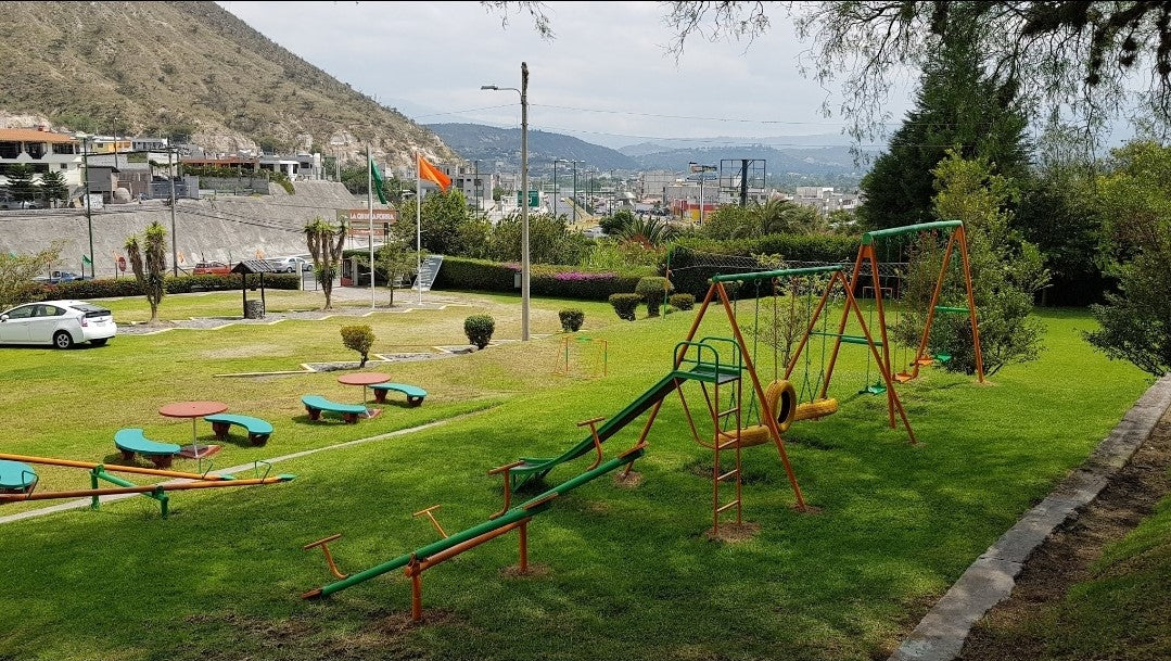 Se Vende Restaurante - Finca en Guayllabamba