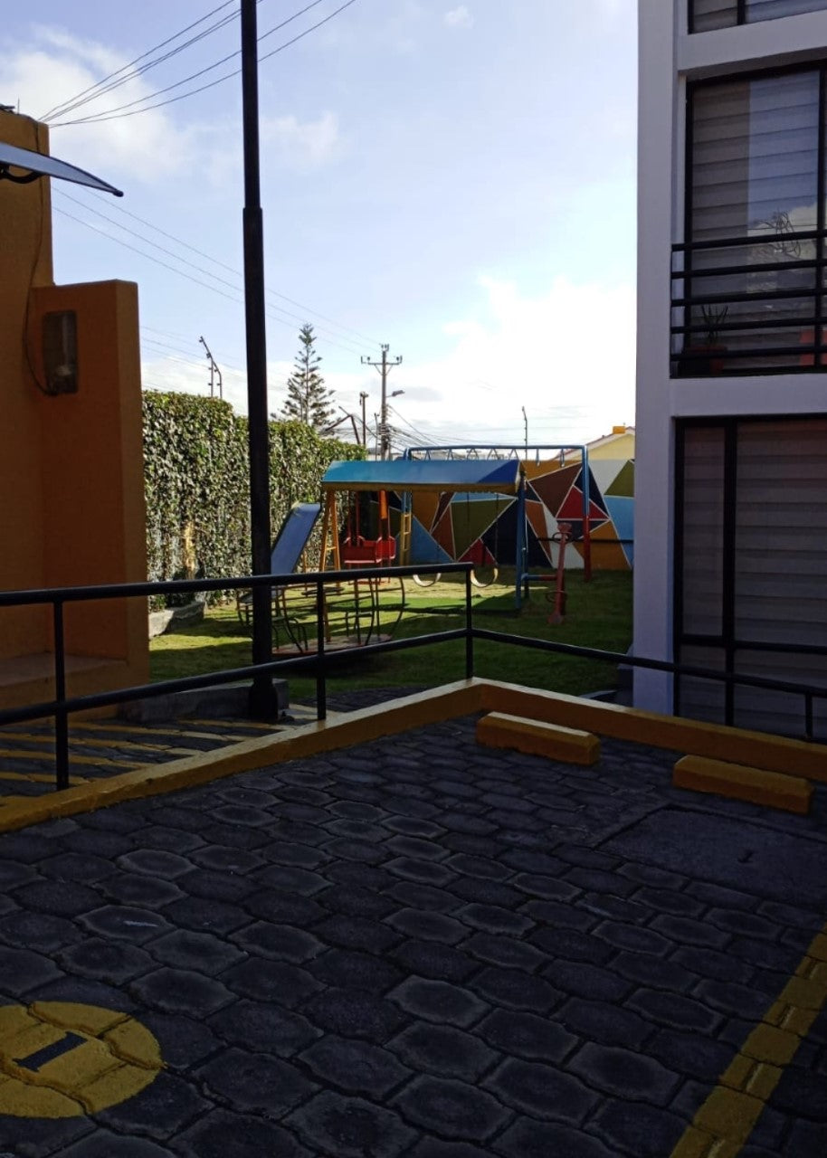 Se Vende Casa - Sector San Isidro del Inca