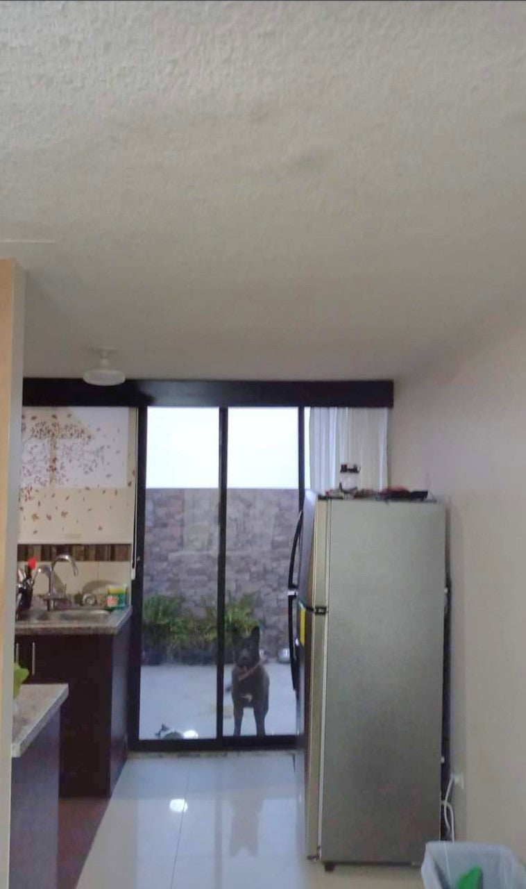 Se Vende Casa - Sector San Isidro del Inca