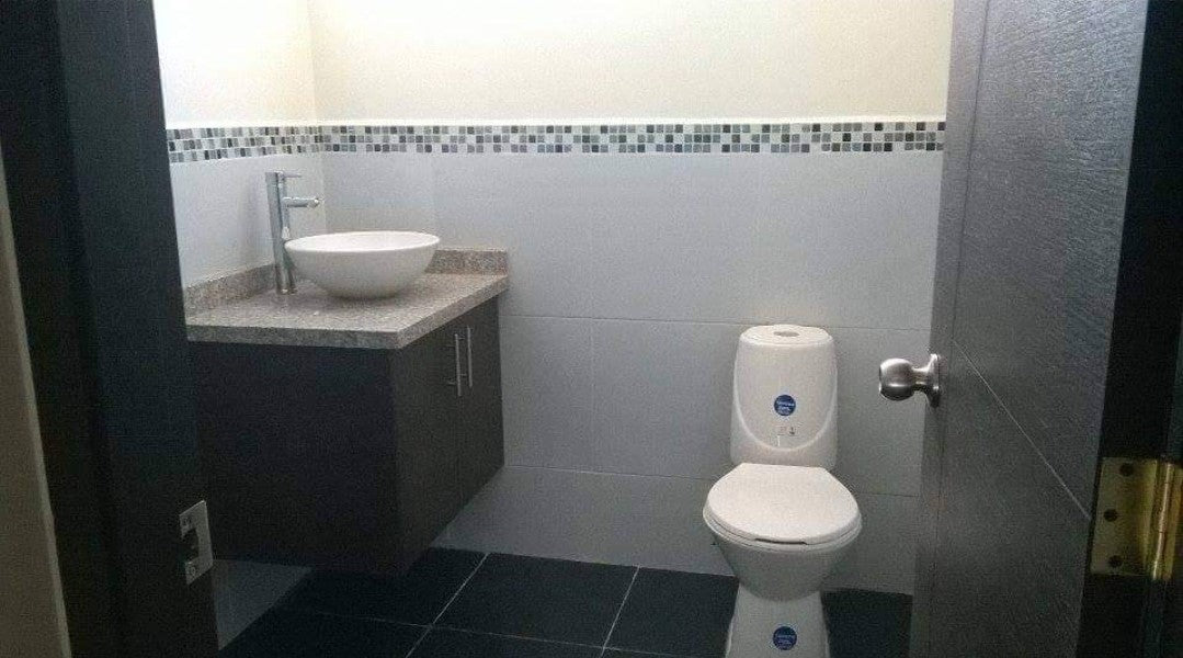 Se Vende Casa - Sector San Isidro del Inca