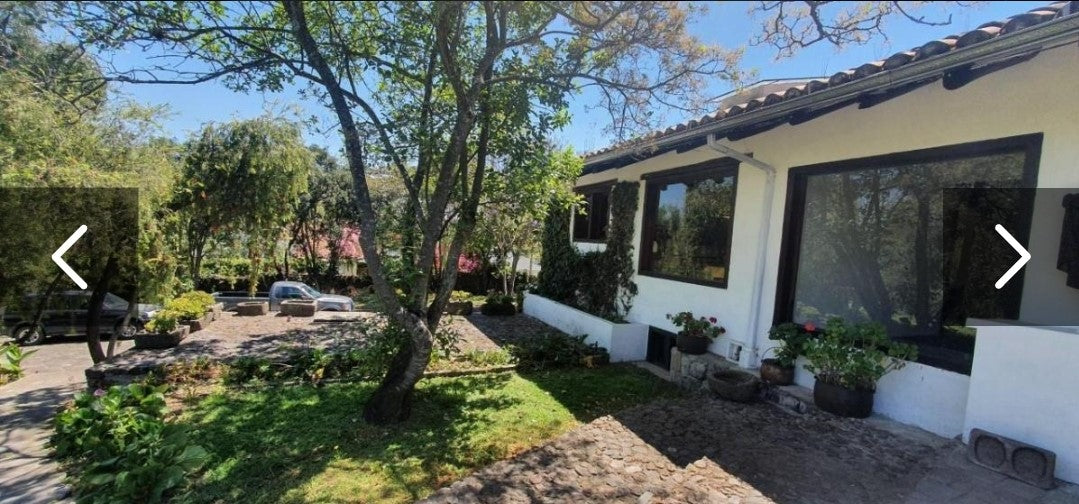 SE VENDE CASA DE 500 M2 DE CONSTRUCCION MAS TERRENO DE 5.000 M2 SECTOR SANGOLQUI