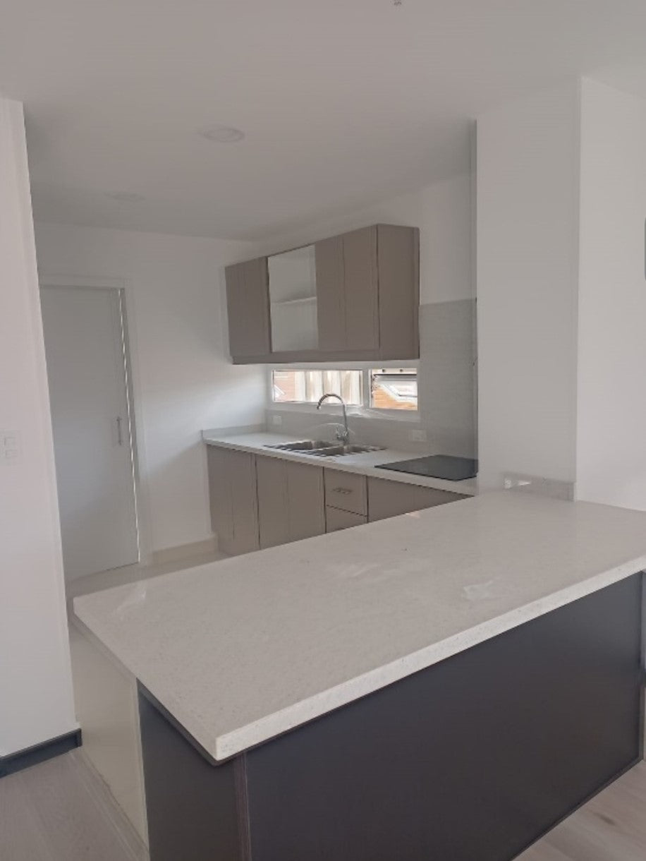 Se Vende Departamento Sector Monteserrin