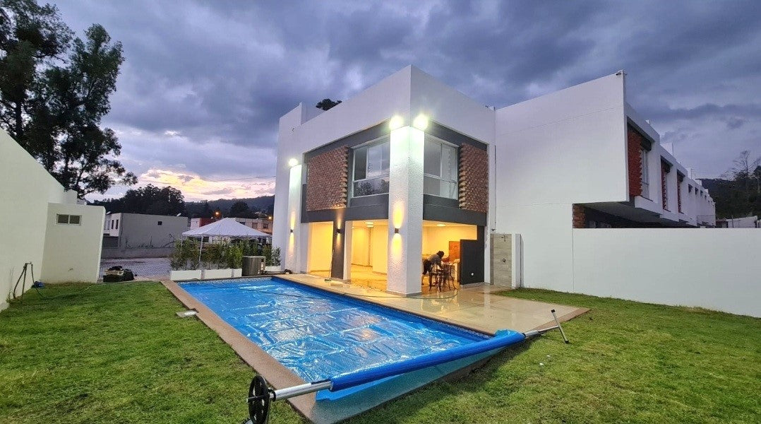 Se Vende Casa a Estrenar en Conocoto