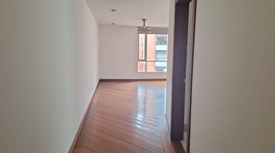 SE VENDE DEPARTAMENTO SECTOR GONZALEZ SUAREZ